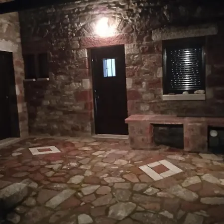 ελένη Profitis Ilias (Laconia)